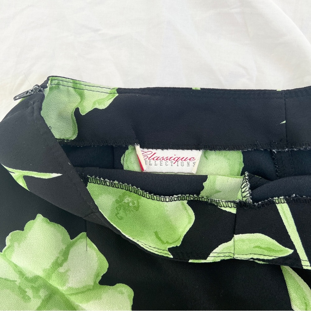 Vintage black and green floral mini skirt - Picture 5 of 7